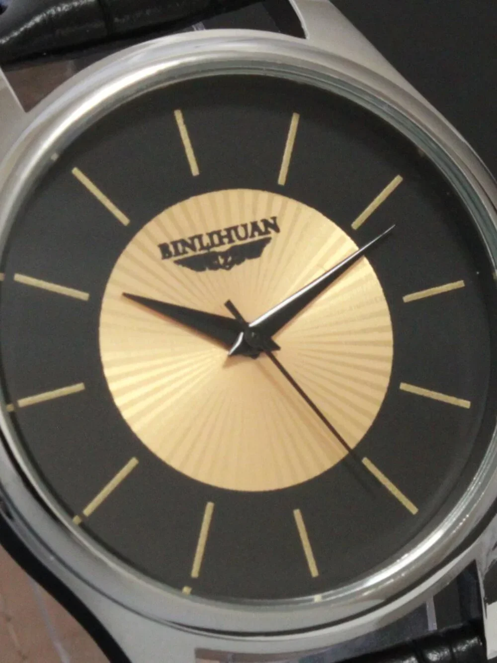 Men's Quartz Dress Watch Black Dial Gold Textured Insert Black Strap 42mm